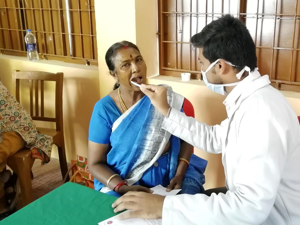 Dental-Camp-Rotary-Club-Chennai-Silks-City-4